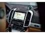 Porsche Cayenne 4.2 V8 D S / Pano / Luchtvering / Comf. Stoelen / Sport Chrono / Full Option
