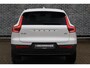 Volvo XC40 2.0 B3 Plus Dark | Adaptive cruise control | Pixel LED koplampen | 360 camera | 19" velgen | Getint glas | Dode hoek detectie BLIS |