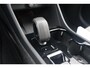 Volvo XC40 2.0 B3 Plus Dark | Adaptive cruise control | Pixel LED koplampen | 360 camera | 19" velgen | Getint glas | Dode hoek detectie BLIS |