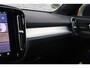 Volvo XC40 2.0 B3 Plus Dark | Adaptive cruise control | Pixel LED koplampen | 360 camera | 19" velgen | Getint glas | Dode hoek detectie BLIS |