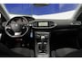 Peugeot 308 1.2 131PK PureTech Blue Lease Premium+Led+Navigatie+Pano-dak+Half-Leder = ZEER NETJES + NIEUWE DISTRIBUTIE-SNAAR !!