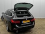 BMW 3-Serie Touring 320i HIGH EXECUTIVE PANORAMADAK LEDER STOELVERWARMING NAP DEALER ONDERHOUDEN ORIG NEDERLANDSE AUTO M SPORT