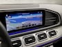 Mercedes-Benz GLE Coupé 350 e 4MATIC AMG 334Pk Automaat (PANORAMADAK, SFEERVERLICHTING, AMG SPORTSTUUR, LEDER/ALCANTARA, TREEPLANKEN, STUUR/STOELVERWARMING, ADAPTIVE CRUISE, APPLE CARPLAY, NIEUWSTAAT)