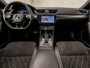 Skoda Superb Combi 1.4 TSI iV Sportline 218Pk Automaat (PANORAMADAK, VIRTUAL COCKPIT, APPLE CARPLAY, LEDER/ALCANTARA, MEMORY SEATS, KEYLESS, 360 CAMERA, ADAPTIVE CRUISE, SFEERVERLICHTING, NIEUWE APK, NIEUWSTAAT)