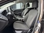 Ford Focus Wagon 1.0 Titanium | Stuurwiel verw. | Parkeerhulp | Cruise Control | Aut. Airco | Keyless | Dealer onderhouden