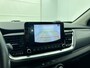 Kia Stonic 1.0 MHEV DynamicLine 100pk | Navigatie | Climate Control | Cruise Control | Achteruitrijcamera | Parkeersensoren Achter | LED | 15" Lichtmetalen Velgen | DAB Ontvanger | Apple Carplay/Android Auto |