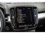 Volvo XC40 B4 Core | Adaptieve Cruise Control | Trekhaak | Standkachel | Keyless | Parkeercamera | Dodehoek Detectie | Donker Getint Glas | Stoel-/Stuurverwarming |