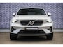 Volvo XC40 B4 Core | Adaptieve Cruise Control | Trekhaak | Standkachel | Keyless | Parkeercamera | Dodehoek Detectie | Donker Getint Glas | Stoel-/Stuurverwarming |