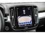 Volvo XC40 B4 Core | Adaptieve Cruise Control | Trekhaak | Standkachel | Keyless | Parkeercamera | Dodehoek Detectie | Donker Getint Glas | Stoel-/Stuurverwarming |