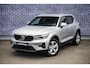 Volvo XC40 B4 Core | Adaptieve Cruise Control | Trekhaak | Standkachel | Keyless | Parkeercamera | Dodehoek Detectie | Donker Getint Glas | Stoel-/Stuurverwarming |