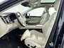 Volvo XC60 T8 Recharge Inscription | 19" | Geventileerd Nappa Leder | Harman Kardon | Elektr. verst. stoelen | Keyless | Elektr. Achterklep | Parkeercamera | Panoramadak | Parkeerverwarming