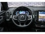 Volvo XC40 2.0 B3 Plus Dark | Adaptive cruise control | 360 camera | Pixel LED koplampen | Stoel- en stuurwielverwarming | Getint glas | Dode hoek detectie BLIS |