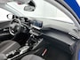 Peugeot e-208 EV Allure Pack 50 kWh 136pk | Navigatie | Achteruitrijcamera | 3D Cockpit | Climate Control | Cruise Control | Parkeersensoren | Stof/kunstleder | Keyless start | Apple Carplay / Android Auto | DAB+ radio | Led koplampen | Donker getint glas | 16" lichtmetalen velgen |