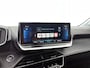 Peugeot e-208 EV Allure Pack 50 kWh 136pk | Navigatie | Achteruitrijcamera | 3D Cockpit | Climate Control | Cruise Control | Parkeersensoren | Stof/kunstleder | Keyless start | Apple Carplay / Android Auto | DAB+ radio | Led koplampen | Donker getint glas | 16" lichtmetalen velgen |