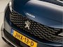 Peugeot 3008 1.2 PureTech Active Sport Automaat (FACELIFT, APPLE CARPLAY, GROOT NAVI, LEDER, STOELVERWARMING, 360 CAMERA, SPORTSTOELEN, KEYLESS, LED KOPLAMPEN, NIEUWSTAAT)