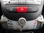 Toyota Aygo 1.0-12V Comfort NETTE AUTO! 4 SEIZOENENBANDEN! AIRCO! AUX!