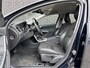 Volvo V60 1.5 T3 Momentum | Navigatie | Stoelverwarming | Automaat | Climate Control