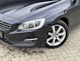 Volvo V60 1.5 T3 Momentum | Navigatie | Stoelverwarming | Automaat | Climate Control