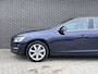 Volvo V60 1.5 T3 Momentum | Navigatie | Stoelverwarming | Automaat | Climate Control