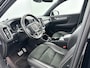 Volvo XC40 P8 AWD Recharge R-Design | 19" | Panoramadak | Vol Leder | Elektr. verst. stoelen | Harman Kardon | 360 Camera | Trekhaak | Full LED | Stoel/stuurverwarming