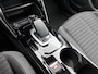 Peugeot e-2008 EV Active 50 kWh 136pk Automaat | Afneembare Trekhaak | Navigatie | Climate Control | Cruise Control | 16" Lichtmetalen Velgen | LED | DAB Ontvanger | Apple Carplay/Android Auto |