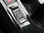 Peugeot e-2008 EV Active 50 kWh 136pk Automaat | Afneembare Trekhaak | Navigatie | Climate Control | Cruise Control | 16" Lichtmetalen Velgen | LED | DAB Ontvanger | Apple Carplay/Android Auto |