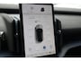 Volvo EX30 Single Motor Extended Range Plus 69 kWh | Keyless Entry| Harman Kardon audiosysteem| Extra getint glas achter| Elektrisch bedienbare achterklep|