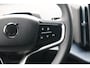 Volvo EX30 Single Motor Extended Range Plus 69 kWh | Keyless Entry| Harman Kardon audiosysteem| Extra getint glas achter| Elektrisch bedienbare achterklep|
