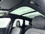 Volvo XC60 T6 Recharge Plus Dark | 19" Allseason | Sportstoelen | Trekhaak | Full LED | Elektrisch verstelbare stoelen | Panoramadak | Adaptieve cruise | BLIS | Stoel/stuur/achterbankverwarming | Parkeercamera