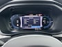 Volvo XC60 T6 Recharge Plus Dark | 19" Allseason | Sportstoelen | Trekhaak | Full LED | Elektrisch verstelbare stoelen | Panoramadak | Adaptieve cruise | BLIS | Stoel/stuur/achterbankverwarming | Parkeercamera