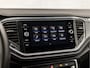 Volkswagen T-Roc 1.0 TSI Sport (APPLE CARPLAY, GROOT NAVI, CLIMATE, CAMERA, LED KOPLAMPEN, SPORTSTOELEN, ADAPTIVE CRUISE, DAB+, NIEUWSTAAT)