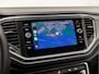 Volkswagen T-Roc 1.0 TSI Sport (APPLE CARPLAY, GROOT NAVI, CLIMATE, CAMERA, LED KOPLAMPEN, SPORTSTOELEN, ADAPTIVE CRUISE, DAB+, NIEUWSTAAT)