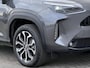 Toyota Yaris Cross 1.5 Hybrid Dynamic Automaat / Fabrieksgarantie tot 04-2028 < 100.000km, tot 10 jaar mogelijk ** / Navigatie (abbo) / Adaptieve CC / Achteruitrijcamera / Apple Carplay Android / 17" LM wielen /