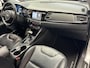 Kia Niro 1.6 GDi HYBRID EXECUTIVE LINE AUTOMAAT TREKHAAK NAVIGATIE A RIJ CAMERA STUUR EN STOELVERWARMING LEDER INT APPLE CARPLAY 18 INCH LMV ZEER MOOI !!