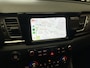 Kia Niro 1.6 GDi HYBRID EXECUTIVE LINE AUTOMAAT TREKHAAK NAVIGATIE A RIJ CAMERA STUUR EN STOELVERWARMING LEDER INT APPLE CARPLAY 18 INCH LMV ZEER MOOI !!