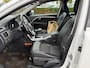 Volvo V70 2.0 T4 Classic Edition | Adaptieve Cruise controle | Spoiler | Bi-Xenon | Stuur + Stoel + Achterbank verwarming | Stand kachel |