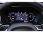 Volvo V90 2.0 T8 Plug-in hybrid AWD Ultra Dark | Trekhaak | Panoramadak | 360 Camera | Gelaagd Glas | Stoel en Stuurverwarming | Head Up Display | Leder Dashboard |