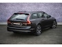 Volvo V90 2.0 T8 Plug-in hybrid AWD Ultra Dark | Trekhaak | Panoramadak | 360 Camera | Gelaagd Glas | Stoel en Stuurverwarming | Head Up Display | Leder Dashboard |