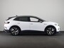 Volkswagen ID.4 First 77 kWh 204 pk | Navigatie | Warmtepomp | Trekhaak (wegklapbaar ) | Parkeersensoren | Achteruitrijcamera | Stoelverwarming |