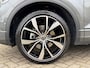 Volkswagen T-Roc 1.5 TSI 150pk 7-DSG R-Line Edition | Panoramadak | Black Style Pakket | Apple Carplay | Android auto | 19inch | LED Matrix