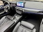 BMW 5-Serie Touring 520i *M-Sport* Panoramadak / LASER / Stoelkoeling / Keyless / Memory Seat / Apple Carplay / Org.NL! / 19"LMV