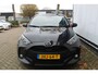 Toyota Yaris Hybrid Mazda 2 Mazda 2 l Apple Carplay/ Android auto l Keyless l Automaat l Cruise control l Stuur- en Stoelverwarming VDL auto