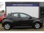 Toyota Yaris Hybrid Mazda 2 Mazda 2 l Apple Carplay/ Android auto l Keyless l Automaat l Cruise control l Stuur- en Stoelverwarming VDL auto