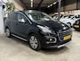 Peugeot 3008 1.2 PureTech Style // Camera // PDC // Trekhaak