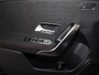 Mercedes-Benz A-klasse 180 Star Edition AMG Line | Achteruitrijcamera | LED-koplampen | Stoelverwarming voor