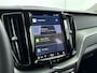 Volvo XC60 2.0 T6 Plug-in hybrid AWD Plus Dark | Trekhaak | PDC + 360 camera | BLIS | Adaptive Cruiscontrol | Stoel + Stuurverwarming | All Season banden |