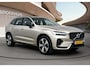 Volvo XC60 2.0 T6 Plug-in hybrid AWD Plus Dark | Trekhaak | PDC + 360 camera | BLIS | Adaptive Cruiscontrol | Stoel + Stuurverwarming | All Season banden |