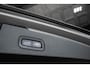 Volvo V60 B3 Momentum Advantage |Adaptive Cruise Control | BLIS | Stoelverwarming | Harman Kardon Premium Audio | Parkeercamera | Parkeersensoren voor + achter | Dealeronhouden | Navigatie | Apple Carplay/Android Auto