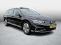 Volkswagen Passat Variant 1.4 TSI PHEV GTE Business | Panoramadak  | Digitaal Dash | Achteruitrijcamera | Adaptive Cruise Control | Apple CarPlay | Stoelverwarming