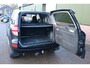 Toyota RAV4 2.0 VVTi Dynamic, 4WD, plaatje, volledig Dealer onderhouden, Cruise, Clima, Navi, Trekhaak, Sidebars, Lichtmetaal all season, Youngtimer